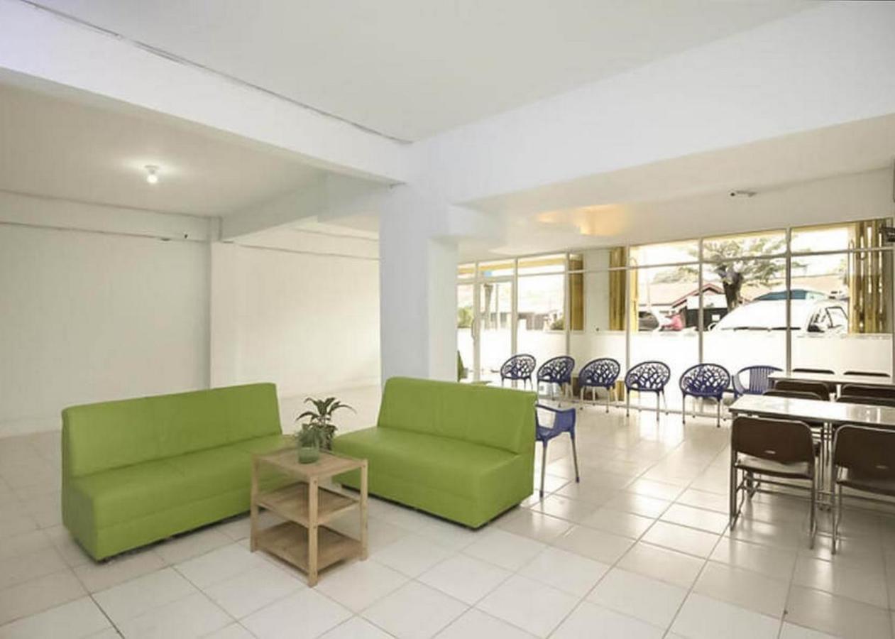 Reddoorz @ Jalan Brigjend Katamso Medan 2 Ξενοδοχείο Εξωτερικό φωτογραφία